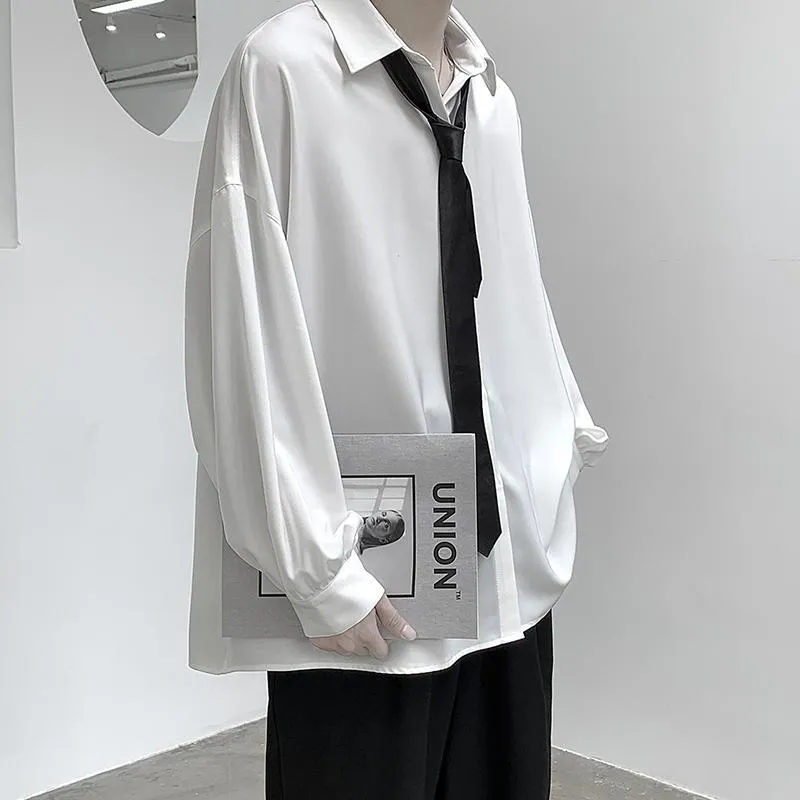 Black Long-sleeved Shirts