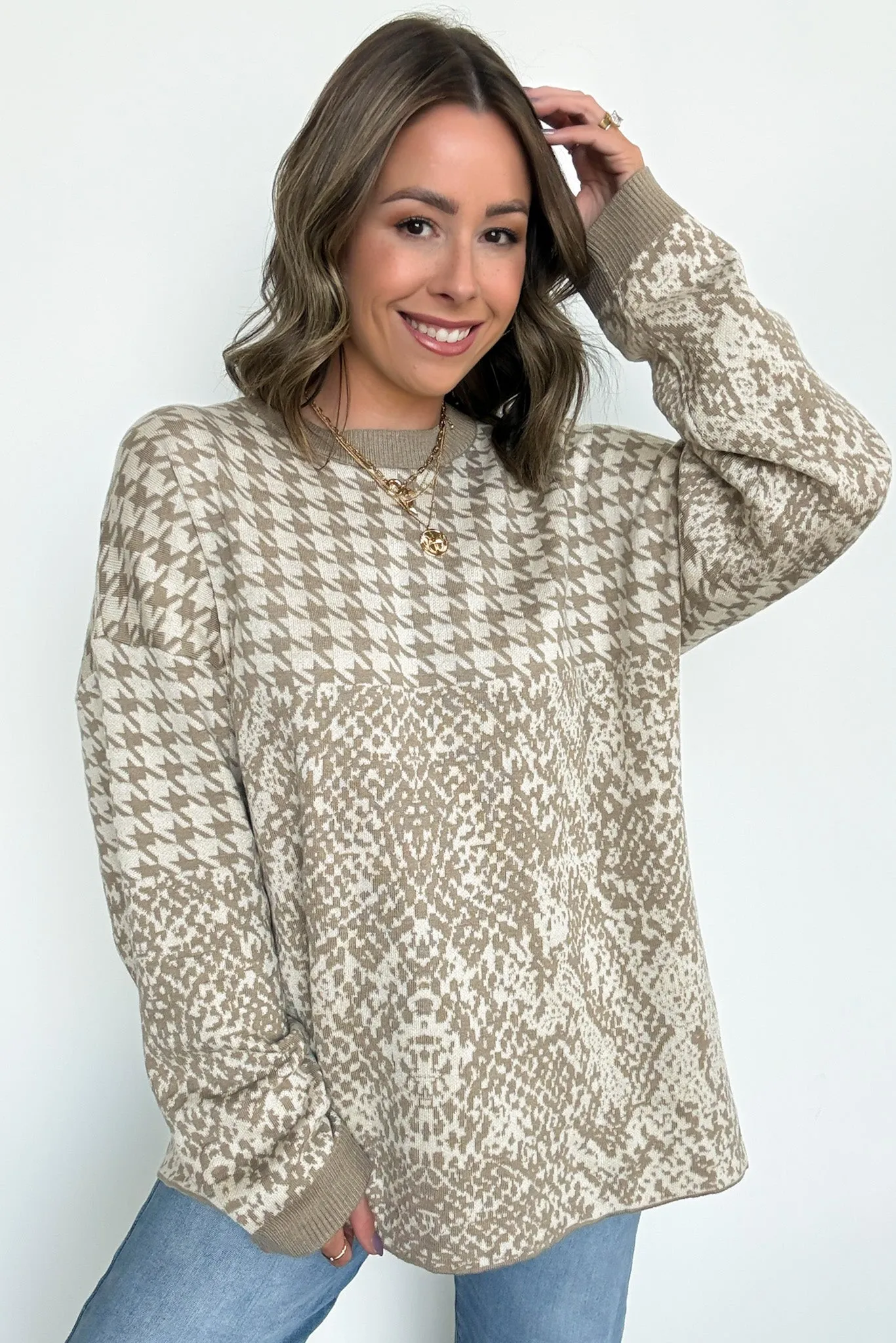 Iconic Ways Contrast Knit Pattern Sweater