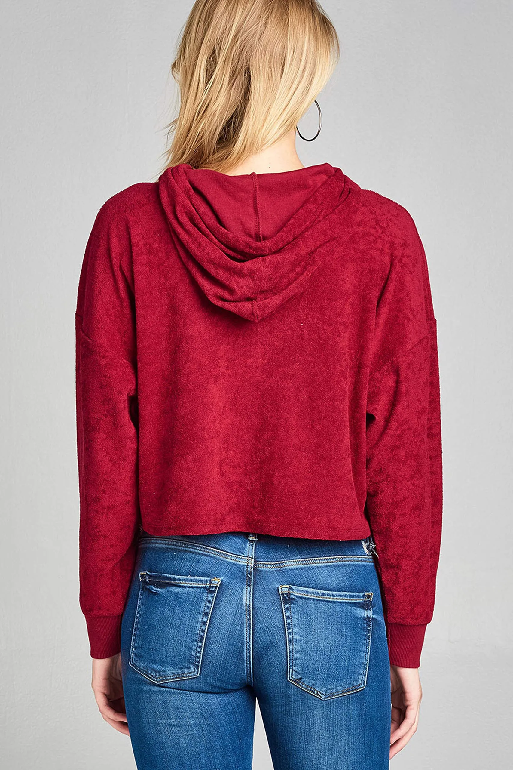 Khanomak Women's Textured Hooded Neck Cropped Loose Fit Sweatshirt