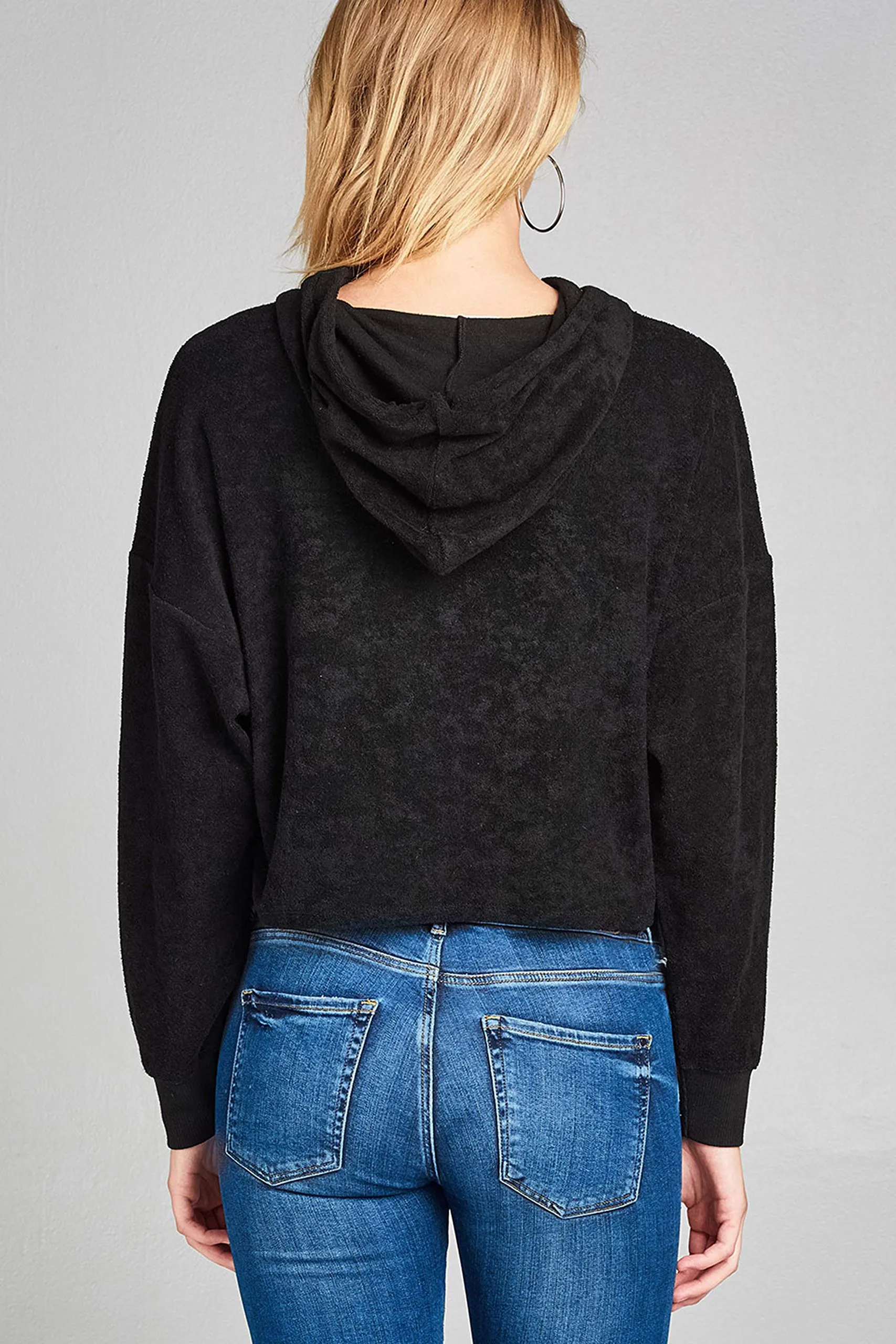Khanomak Women's Textured Hooded Neck Cropped Loose Fit Sweatshirt