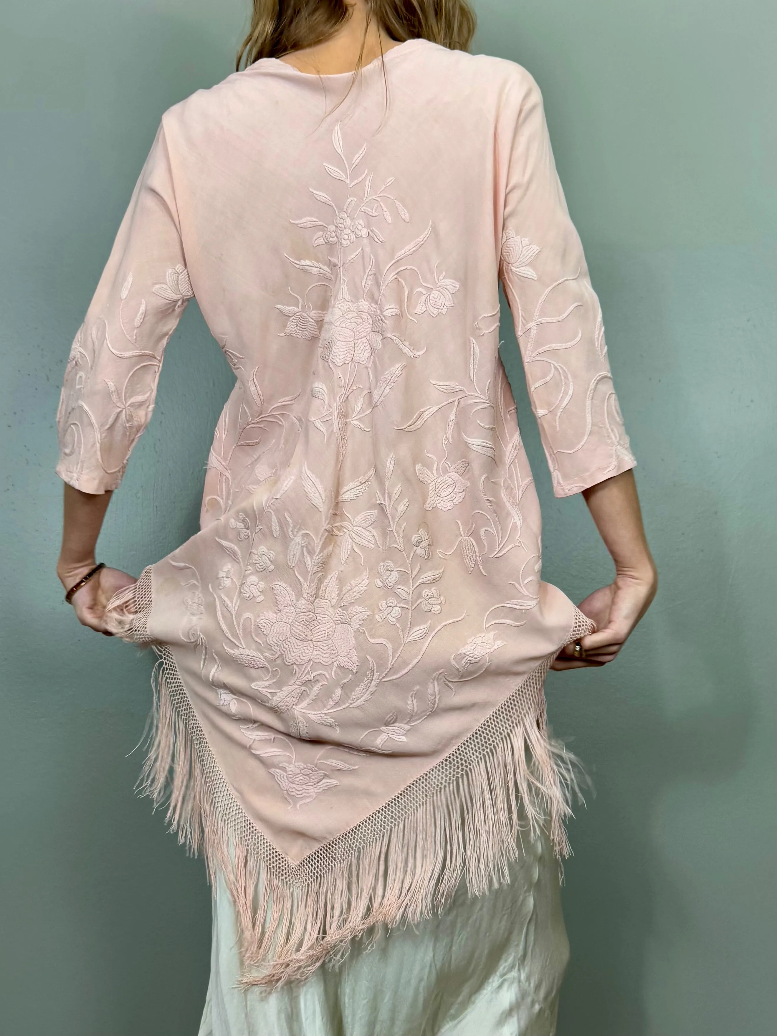 Tilda, light pink 40s embroideed fringed jacket